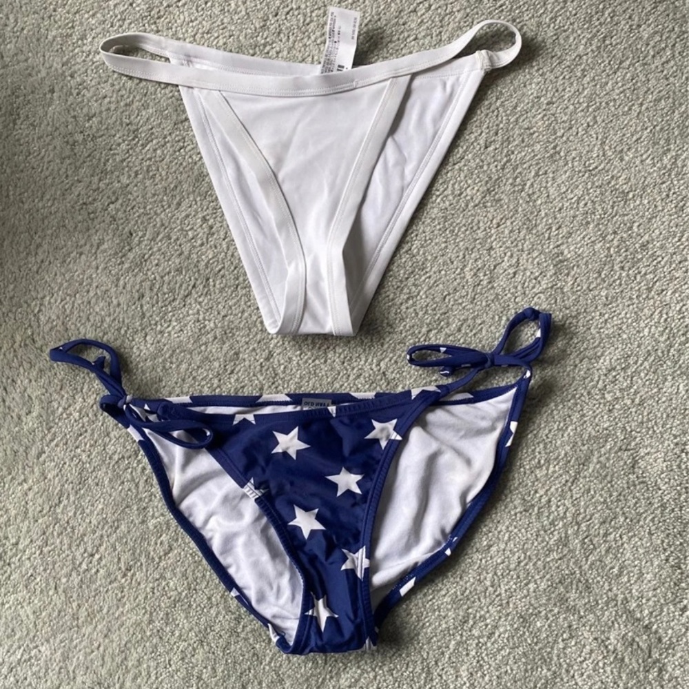 Bikini bottoms